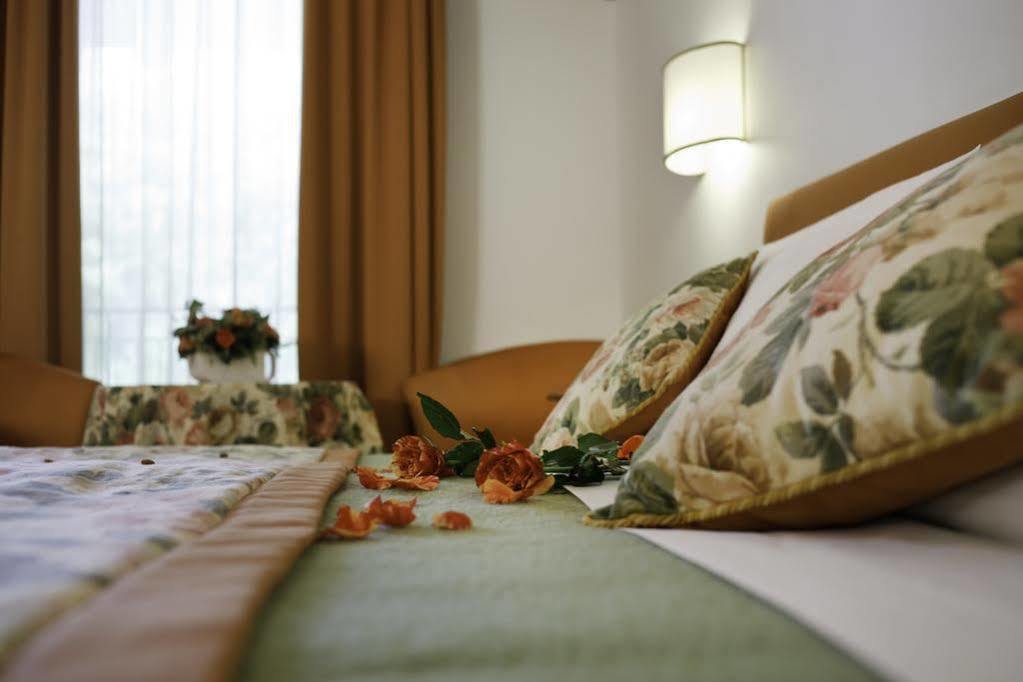 Albergo Al Moretto Кастельфранко-Венето Екстер'єр фото